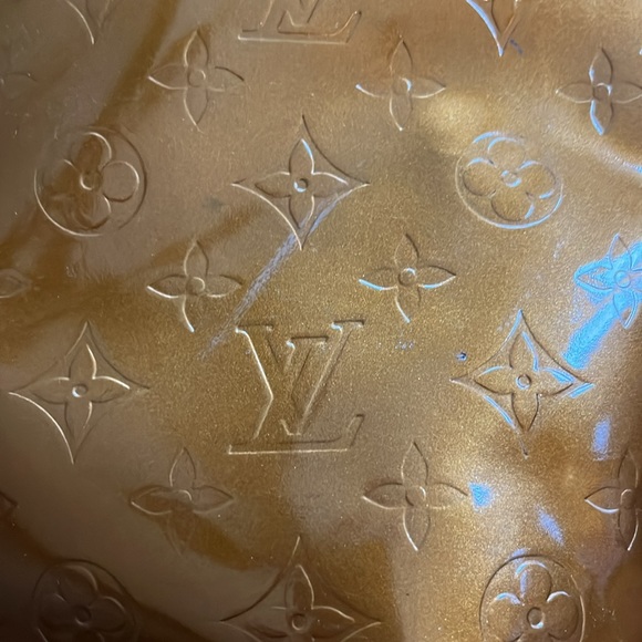 Louis Vuitton Vernis tote - Picture 7 of 15